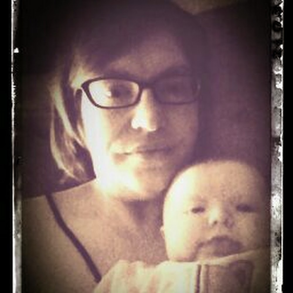 Meet your Posher, Dina